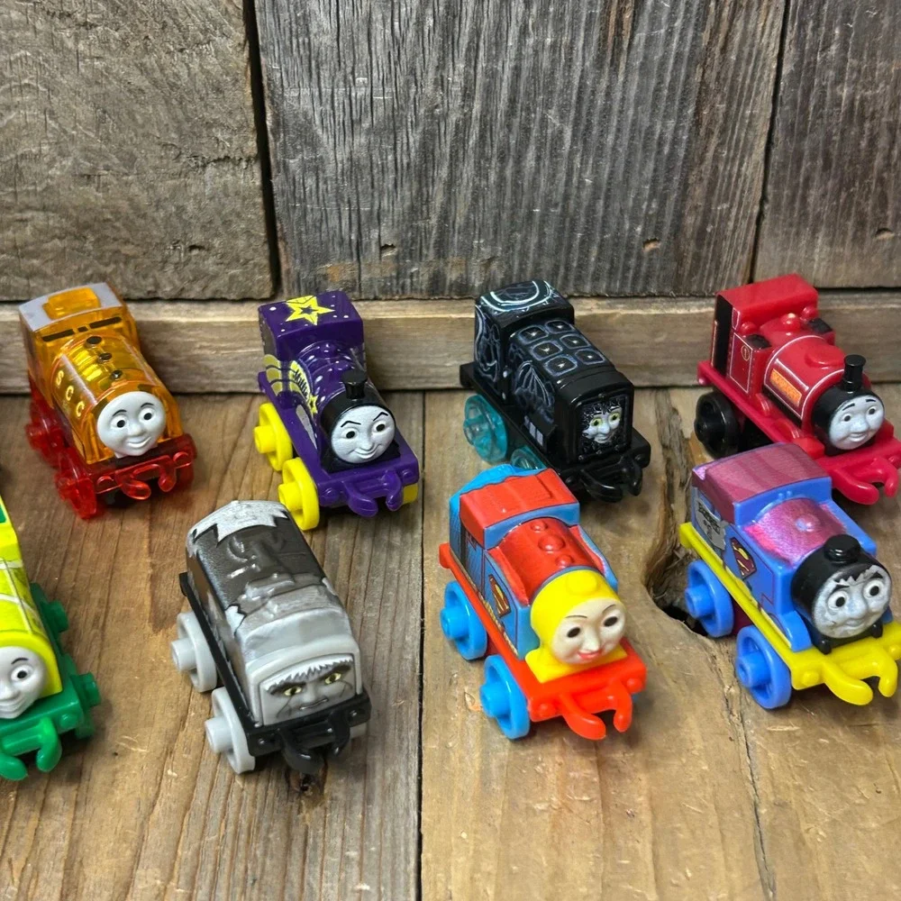 Thomas & Friends Minis 18 Train Engine Lot DC Comics Millie Skarloey Light Up